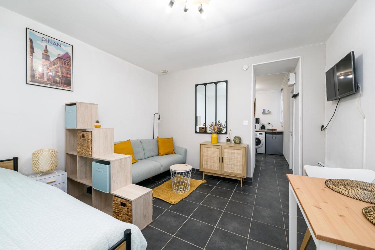 Agreable T1 Situe Au Centre Historique De Dinan Apartment Luaran gambar